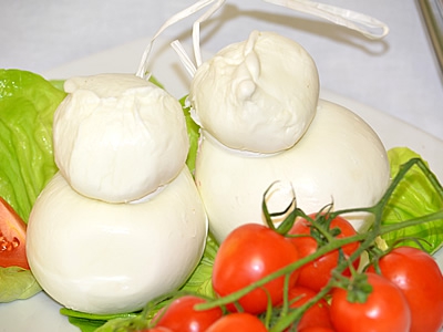 scamorza-bianca-di-bufala-muzzarell-1